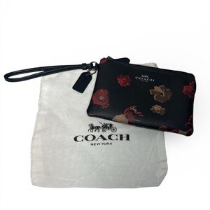 Coach Black Floral Wristlet with Gunmetal Hardware. Comes with Dusty! EUC!